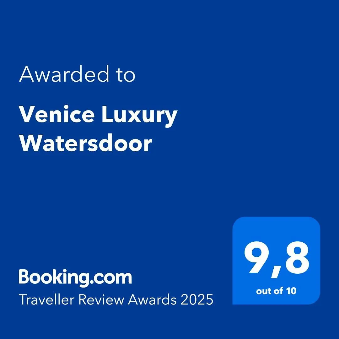 Venice Luxury Watersdoor